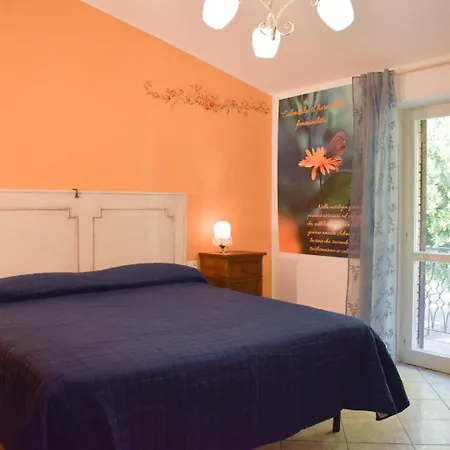 Domus Aromatica Apartment *